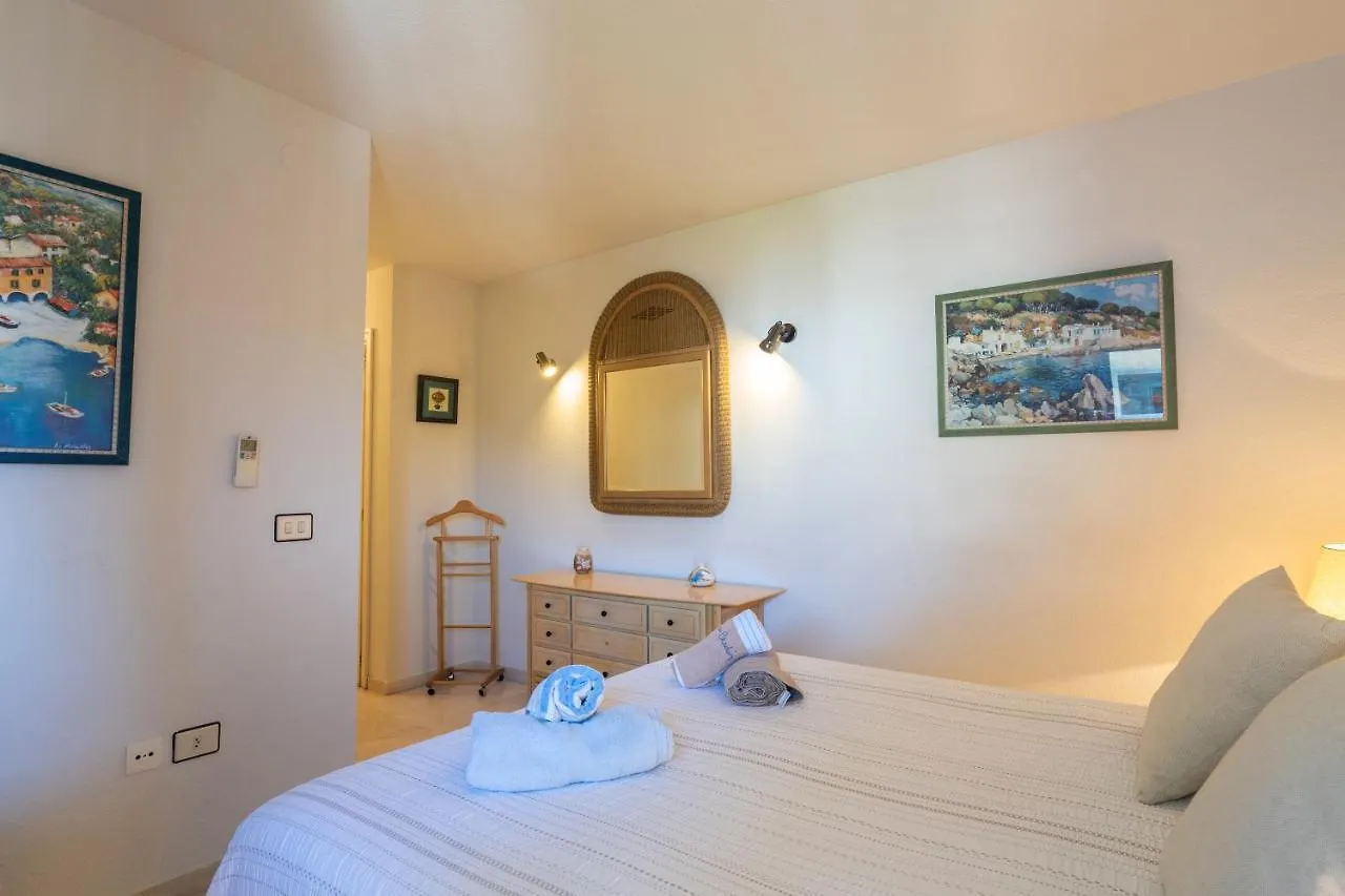 Apartment With Swimming-Pool Marbella