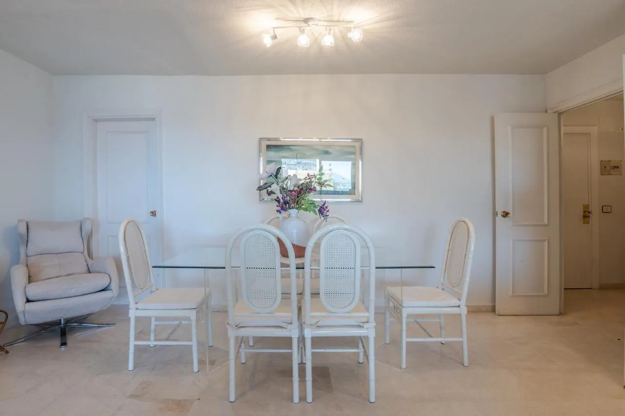 Apartment With Swimming-Pool Marbella 0*,