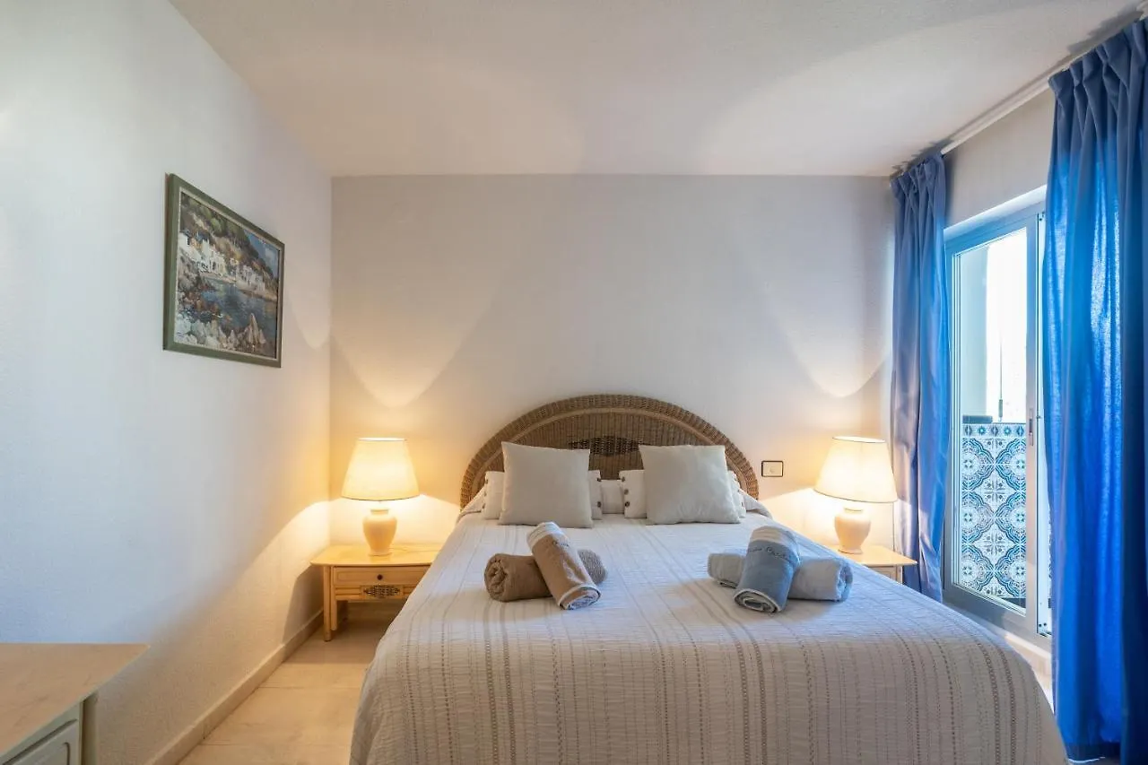 Apartment With Swimming-Pool Marbella 0*,  Spain